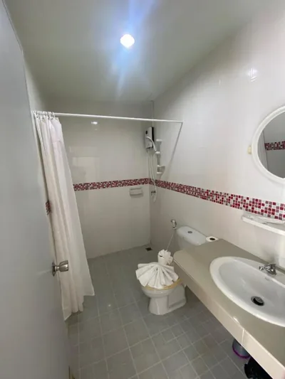 ZEN Hotel Patong Beach -ex- miami Production – Foto 3