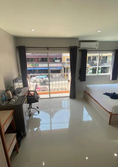 ZEN Hotel Patong Beach -ex- miami Production – Foto 13